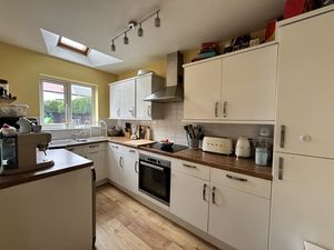 Photo 6- click for photo gallery